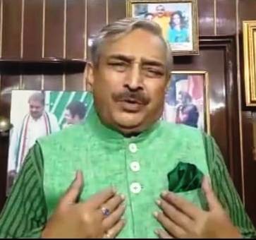 गंगा किनारे शवों की दुर्गति से सरकार महामारी फैलाने का कर रही है गम्भीर अपराध---प्रमोद तिवारी