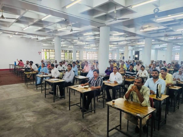 लोक सेवा परीक्षा: जिलाधिकारी ने की बैठक, रविवार को 59 केंद्रों पर 27 हजार से अधिक परीक्षार्थी होंगे शामिल
