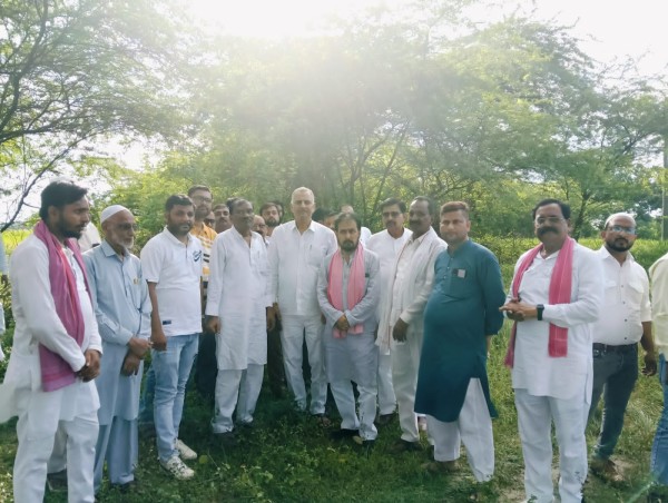पूर्व विधायक मोहम्मद सफीर की माता का निधन, जनाजे में उमड़ा जनसैलाब
