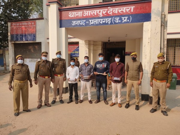 04 अवैध तमंचा व 04 जिन्दा कारतूस के साथ 04  अभियुक्त गिरफ्तार
