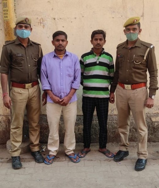 हत्या के प्रयास के अभियोग से सम्बन्धित 02 वांछित अभियुक्त गिरफ्तार