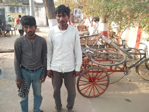 02 ठेला गाड़ी के साथ 02 अभियुक्त गिरफ्तार, चोरी की  05 साइकिल बरामद