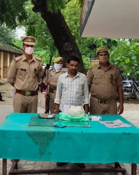 01 किलो 510 ग्राम अवैध गांजा के साथ 01 अभियुक्त गिरफ्तार