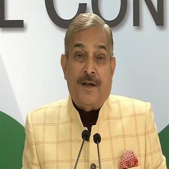 राष्ट्रीय सद्भावना एवं मिलजुल कर विकास की गाथा के सृजन का शाश्वत संदेश है होली--प्रमोद तिवारी