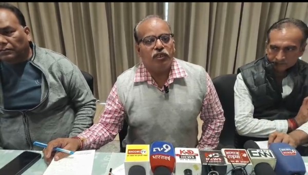 बाट-माप विभाग के कर्मचारियों की आम सभा, बायोमैट्रिक व्यवस्था और नए आदेशों पर जताई नाराजगी