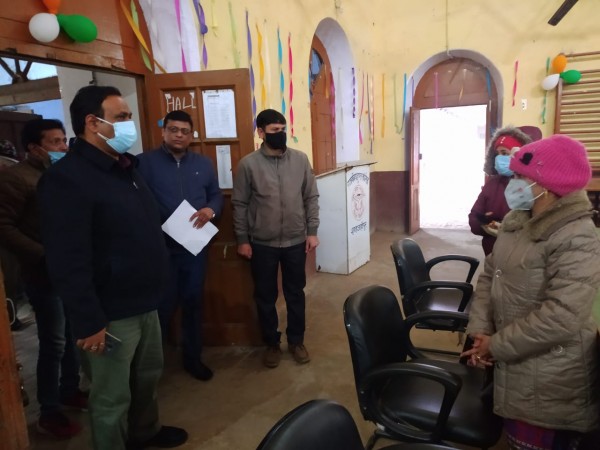 15 से 18 वर्ष के बच्चो का शतप्रतिशत टीकाकरण हो शिथिलता वर्दाश्त नही की जाएगी: जिला अधिकारी