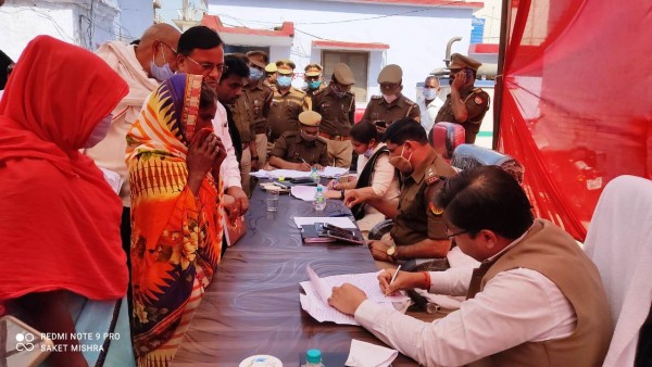 फरियादियो का पूर्ण संतुष्ट होना समस्या का सही निस्तारण--डीएम