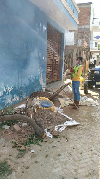 नगर पंचायत में सेनेटाइजेशन व फागिग हुई