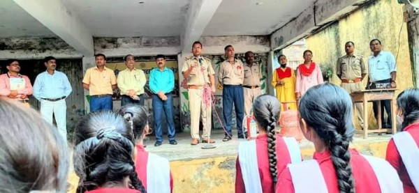 दो दिवसीय कार्यक्रम में छात्राओं को आपदा प्रबंधन के प्रति किया गया जागरूक