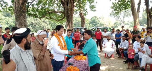 जनता की समस्या से रूबरू हुए अशफाक अहमद