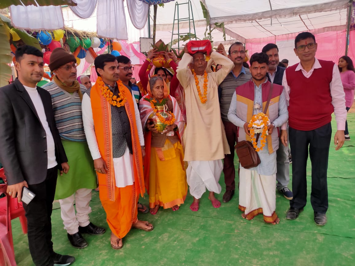 भगवान के प्रति निश्छल श्रद्धा से प्रशस्त होता है जीवन में पुण्य का मार्ग--आचार्य गोपाल कृष्ण