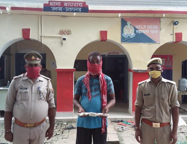 अवैध तमंचा व कारतूस के साथ 1 वांछित अभियुक्त गिरफ्तार