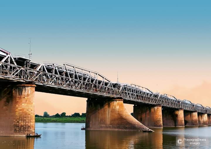आज 155 साल का हुआ पुराना यमुना पुल,44,46,300 रुपये की लागत से हुआ था निर्माण.