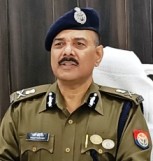 अर्से बाद लालगंज कोतवाली पहुँचे एडीजी प्रेम प्रकाश, तेवर व रसूख की चर्चा को फिर दे गया बल ..