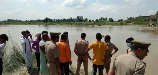 जल भरने गए गर्रा नदी में दो बालकों की डूबकर मौत