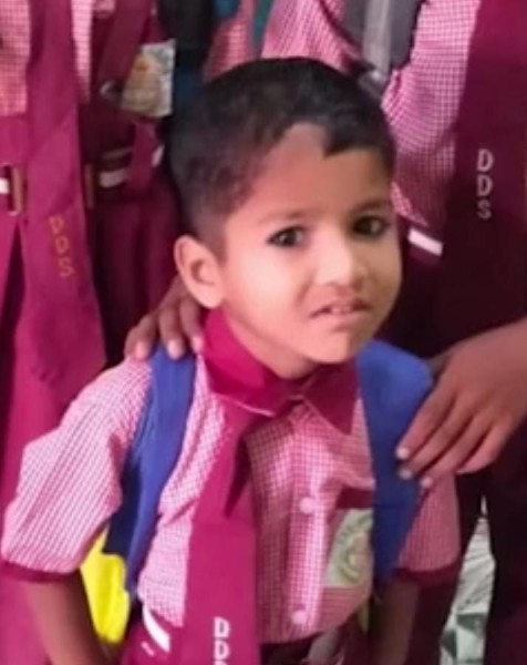 थप्पड़ और प्यास की तड़प ने कक्षा नर्सरी के बच्चे की ले ली जान