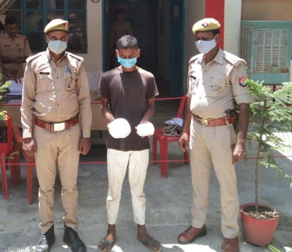 350 ग्राम अवैध गांजा के साथ 01 अभियुक्त गिरफ्तार