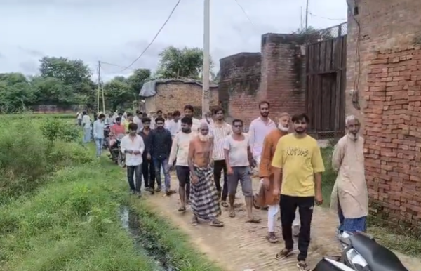 मुरादाबाद: यूसुफपुर नागलिया में तेंदुए का आतंक, किसानों पर कर रहा हमला