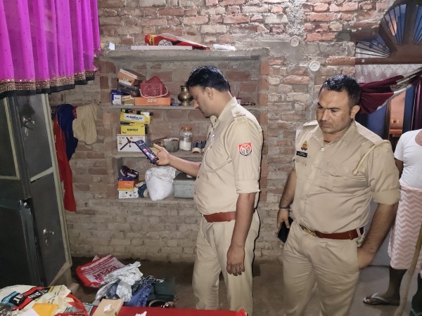 काकोरी में चोरों का धावा, अलमारी तोड़ ले उड़े लाखों का माल