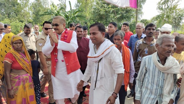रामपुर खास में बहुमुखी विकास तथा अमन का बना रहेगा मजबूत वातावरण-- प्रमोद तिवारी