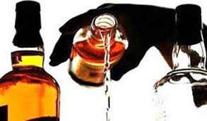 अवैध कच्ची शराब के साथ दो अलग-अलग जगहों पर, युवक गिरफ्तार