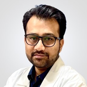 अपोलो स्पेक्ट्रा हॉस्पिटल, कानपुर में कैंसर और पीलिया से जंग जीतकर 55 वर्षीय महिला की सफल व्हिपल्स सर्जरी