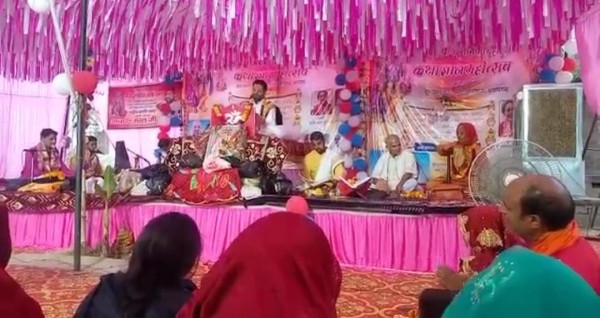 मानव के मुक्ति का मार्ग है श्रीमद्भागवत -आचार्य सरल जी महाराज
