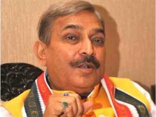 नोटबंदी का गलत फैसला अर्थव्यवस्था की तबाही का दुर्भाग्यपूर्ण कदम --प्रमोद तिवारी