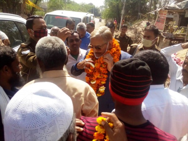 मोदी सरकार की गलत आर्थिक नीतियों से देश की अर्थव्यवस्था में शर्मनाक गिरावट---प्रमोद तिवारी