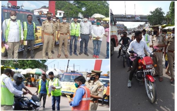 टोल प्लाजा पर चला यातायात नियमों को लेकर जागरुकता कार्यक्रम