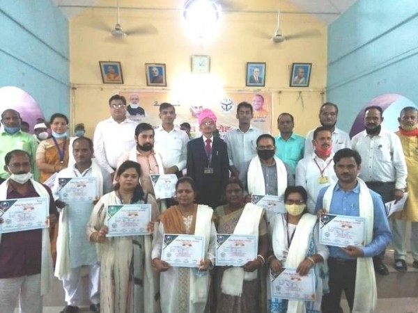 माता पिता एवं शिक्षक दुनिया के सबसे बड़े मार्गदर्शक --नोडल अधिकारी संजय गोयल