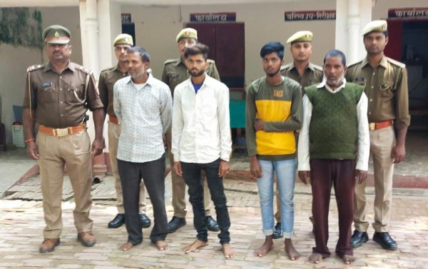 पट्टी पुलिस ने 04 वांछित अभियुक्त किया गिरफ्तार