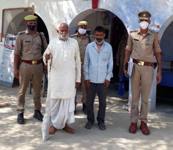 फायरिंग की घटना से सम्बंधित 02 अभियुक्त गिरफ्तार, घटना में प्रयुक्त लाइसेंसी बंदूक व कारतूस बरामद