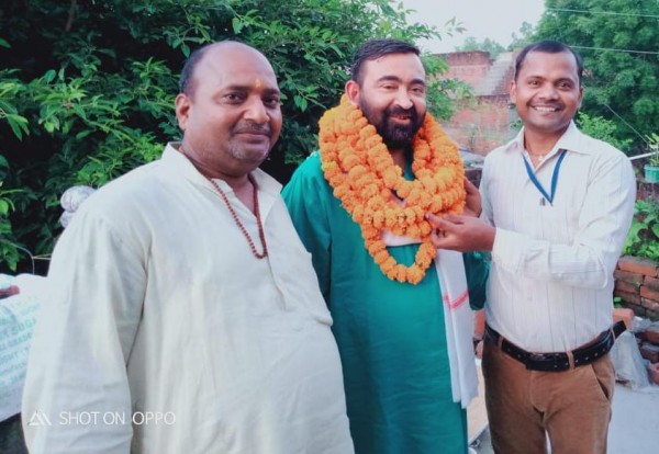 राष्ट्रीय गौ रक्षा संघ के प्रदेश संगठन मंत्री डॉ .यशवंत मैथिल का फूल मालाओं से किया हार्दिक अभिनंदन