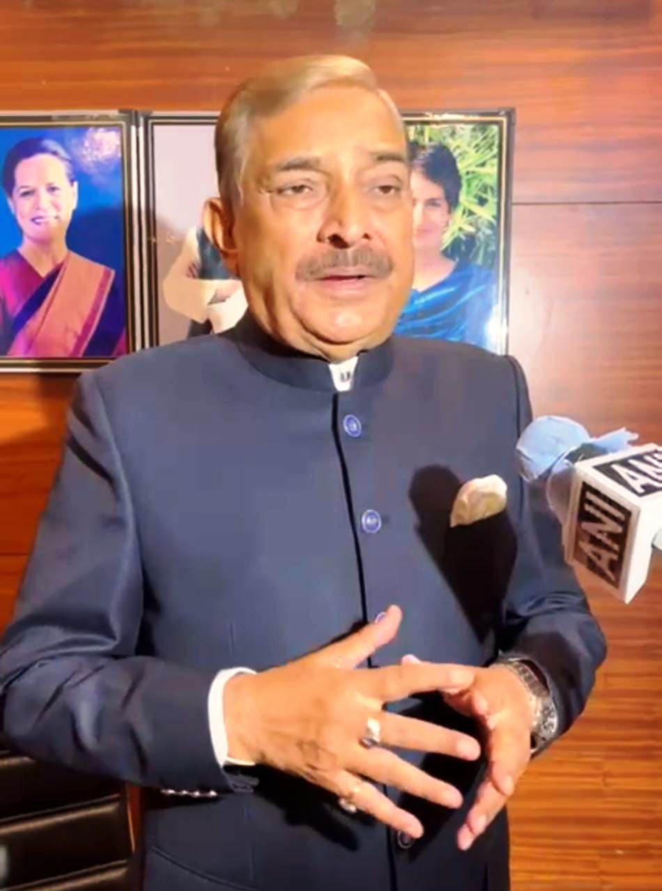 सीडब्ल्यूसी मेम्बर ने किसानों को न्यूनतम समर्थन मूल्य पर कानूनी गारंटी के मुद्दे पर केंद्र सरकार पर साधा निशाना