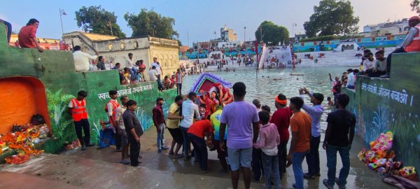 माँ के जयकारों और भक्ति गीतों के बीच सम्पन्न हुआ विसर्जन