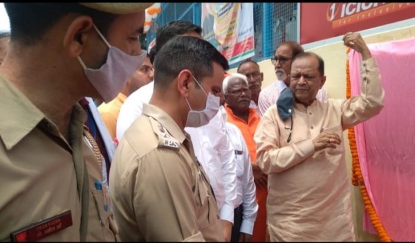 कैबिनेट मंत्री मोती सिंह ने किया ऑक्सीजन प्लांट का उद्घाटन