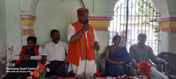 एकता व भाईचारे का संदेश देता है होली का त्यौहार --महेंद्र विश्वकर्मा