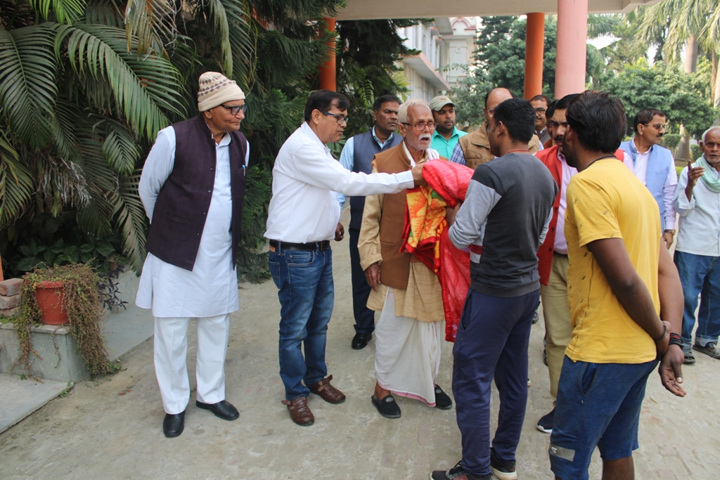 कई शिक्षण संस्थानों ने मनाया भागवतदत्त स्मृति समारोह, अर्पित की गई श्रद्धांजलि