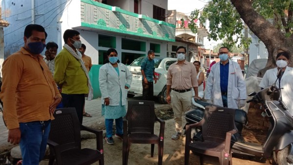 मोहनलालगंज में स्वास्थ्य विभाग द्वारा कोरोना जांच शिविर का आयोजन किया गया।