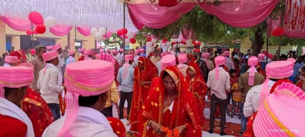 मुख्यमंत्री सामूहिक विवाह योजनान्तर्गत 46 जोड़ों का विवाह पूरे विधि विधान के साथ हुआ संपन्न