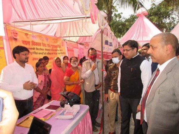 सामाजिक न्याय एवं जन सुविधा को प्राप्त करने हेतु जागरूक होना जरूरी-- जिलाधिकारी