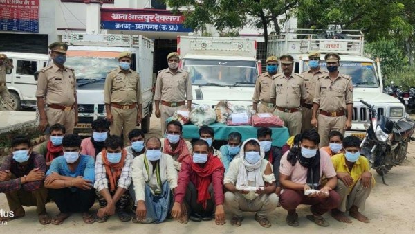 गौ तस्करी करने वाले अंतर्राज्यीय गिरोह के 17 अभियुक्त गिरफ्तार