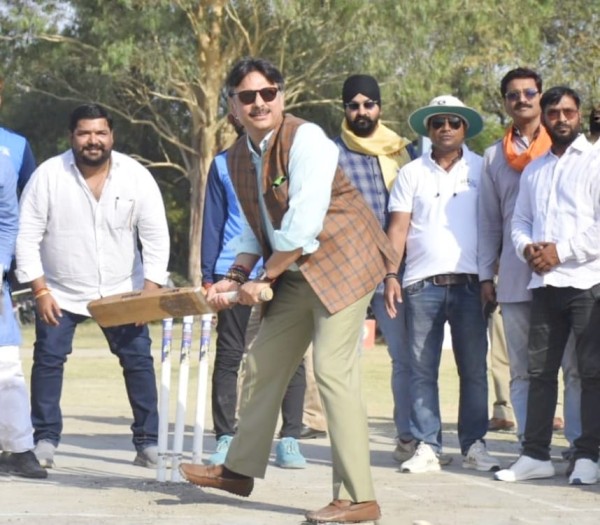 विधायक डॉ. राजेश्वर सिंह द्वारा आयोजित, 48 दिन तक चली लखनऊ की सबसे बड़ी क्रिकेट चैम्पियनशिप