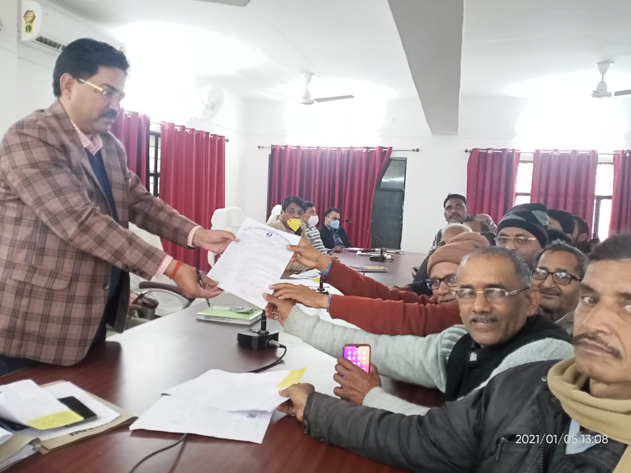 अधिवक्ता के घर डकैती का पर्दाफाश न होने पर भड़के कुण्डा के वकील