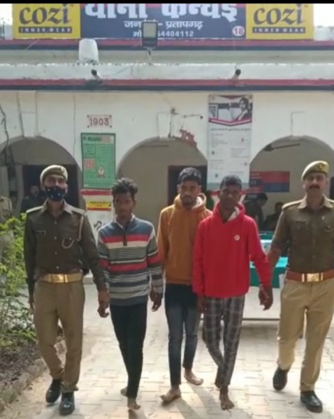 मोबाइल की दुकान में हुई चोरी की घटना से संबधित 03 और अभियुक्त गिरफ्तार,30 मोबाइल फोन बरामद