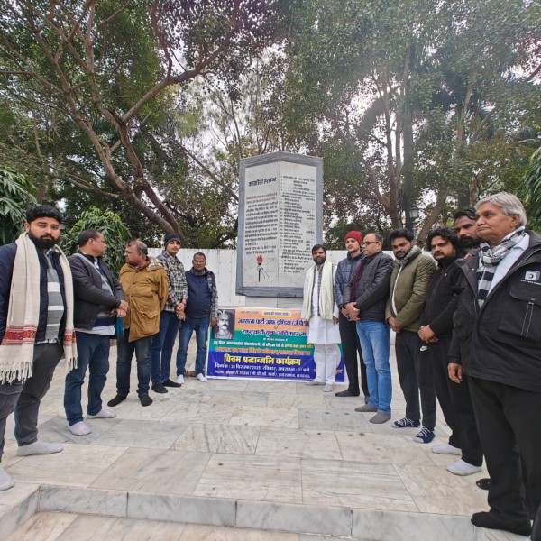 शहीद राजा राव राम बक्श सिंह के बलिदान दिवस पर लखनऊ में उमड़ा जनसैलाब, राष्ट्रभक्तों ने दी भावभीनी श्रद्धांजलि