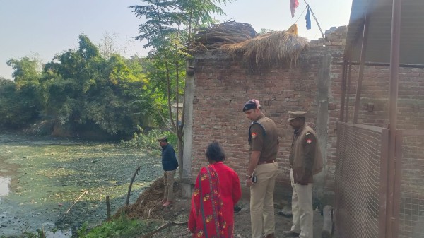 तालाब में मिला लापता युवती का शव