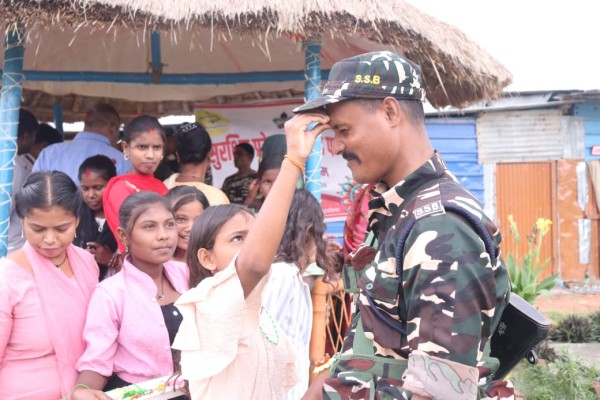 रक्षाबंधन पर यूपी की बहनों ने बुन दी पर्यटन और सुरक्षा की अटूट डोर