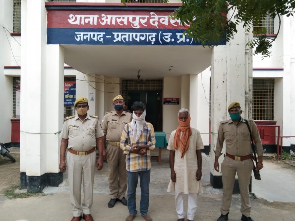 02 वांछित अभियुक्त गिरफ्तार